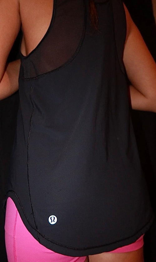 Black Lulu Tank-top